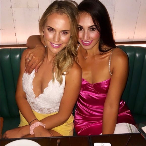 Meet your Posher, Bethany - Picture 2 of 4